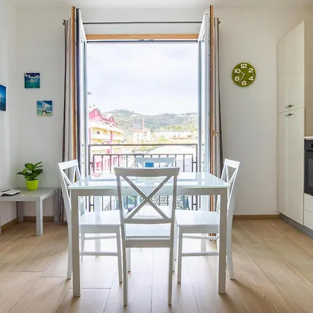 Orizzonte 5 Terre - Via Lunigiana 221 - Stazione Migliarina, Interno 19 * 斯培西亚